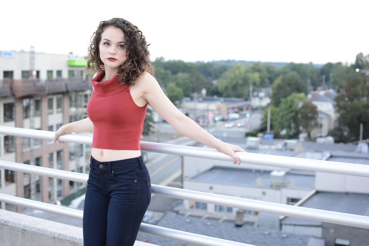 Fashion and Biophilic Design: Clothing Inspired by Nature