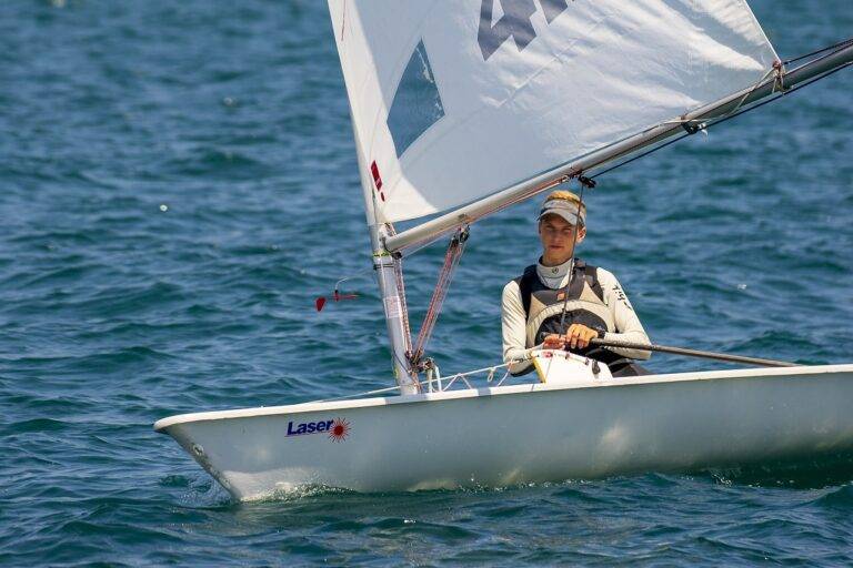 Exploring the Role of IPL in Uniting Cricket Fans